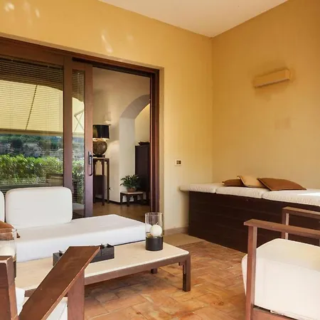 Beautiful Luxury Villa Located In Sardinia In Villasimius Near The Beaches Σπίτι διακοπών *