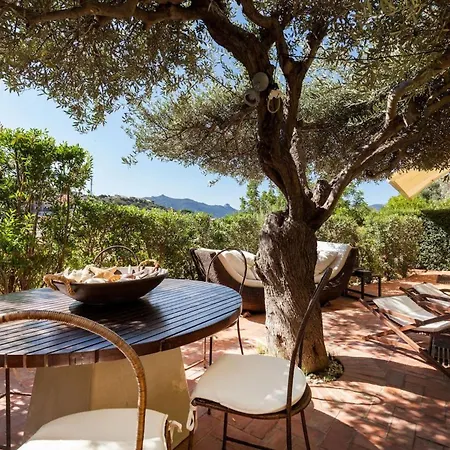 Beautiful Luxury Villa Located In Sardinia In Villasimius Near The Beaches Σπίτι διακοπών